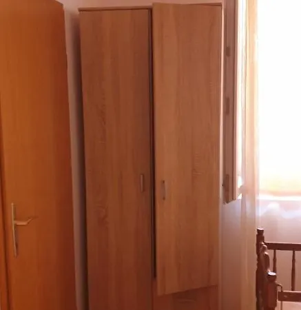 Apartment Pharia Jelsa (Hvar)